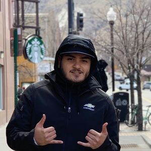 Meet your Posher, Jonathan